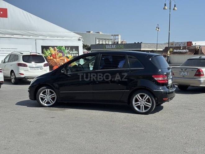 Mercedes B 170 2008, 143,000 km - 1.7 l - Bakı