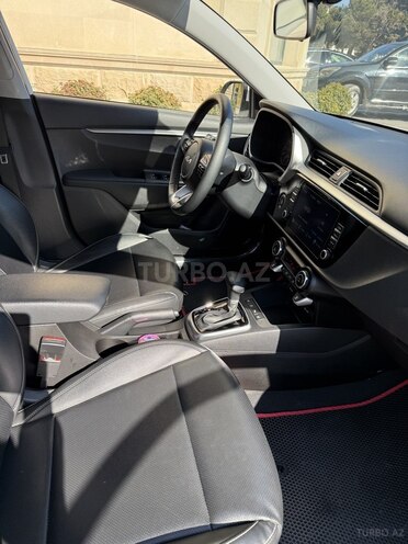 Kia Rio 2021, 96,000 km - 1.6 л - Bakı