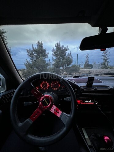 BMW 528 1992, 297,678 km - 2.8 l - Bakı