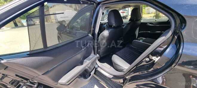 Toyota Camry-15