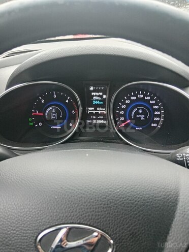 Hyundai Santa Fe 2014, 211,000 km - 2.2 l - Bakı