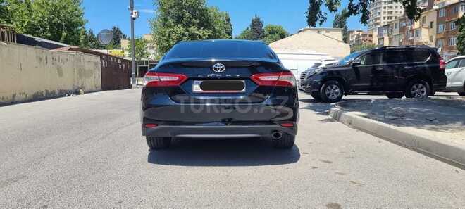 Toyota Camry-6