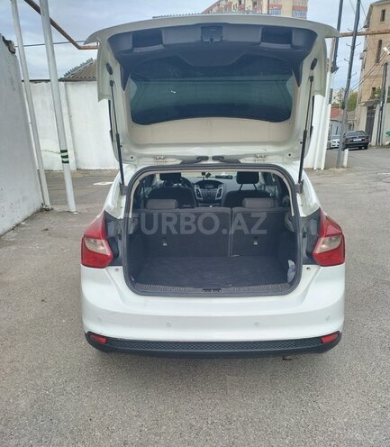 Ford Focus 2013, 180,000 km - 1.6 л - Bakı