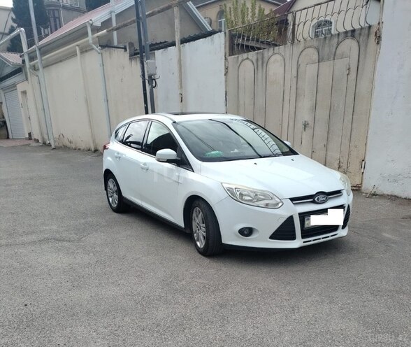 Ford Focus 2013, 180,000 km - 1.6 л - Bakı