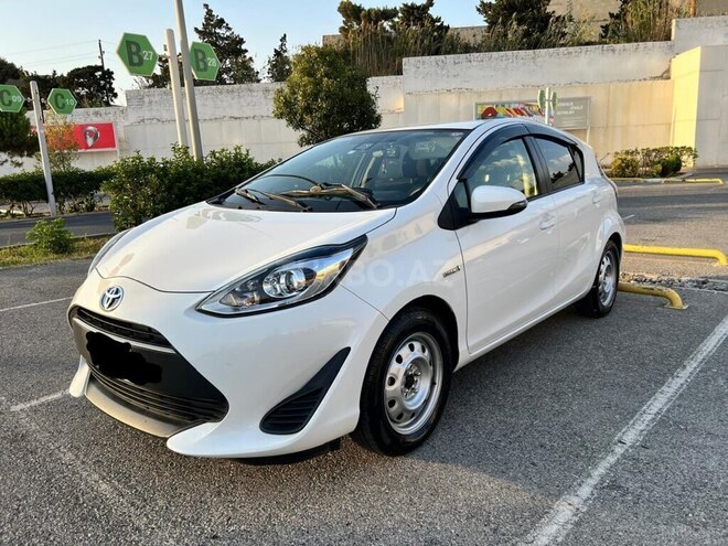 Toyota Aqua 2019, 120,000 km - 1.5 л - Bakı
