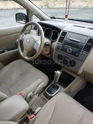 Nissan Tiida 2010, 178,755 km - 1.6 l - Bakı