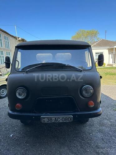 UAZ 3303 1989, 280,000 km - 2.4 l - Qusar