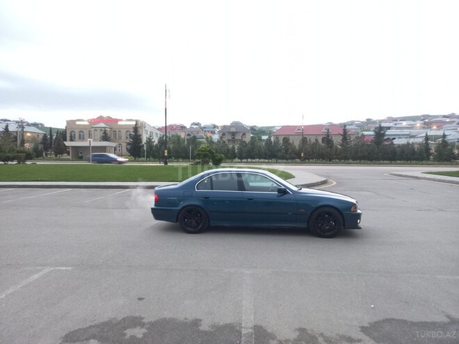 BMW 528 1997, 410,000 km - 2.8 л - Bakı