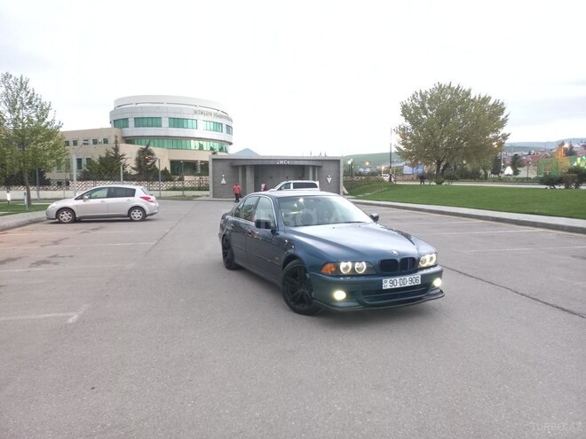 BMW 528 1997, 410,000 km - 2.8 л - Bakı