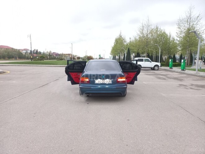 BMW 528 1997, 410,000 km - 2.8 л - Bakı