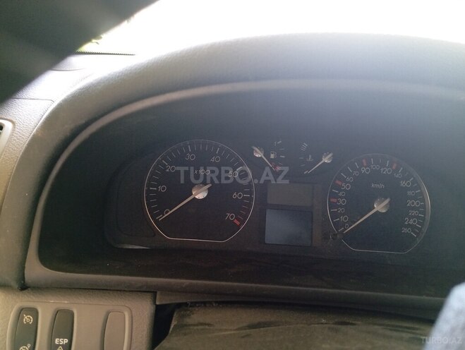 Renault Laguna 2001, 157,000 km - 3.0 л - Şəmkir