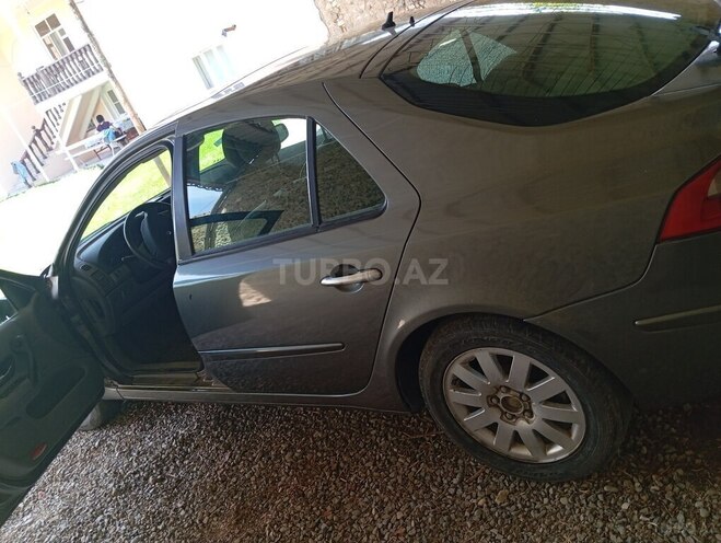 Renault Laguna 2001, 157,000 km - 3.0 л - Şəmkir