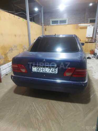 Mercedes E 200 1998, 250,000 km - 2.0 l - Bakı