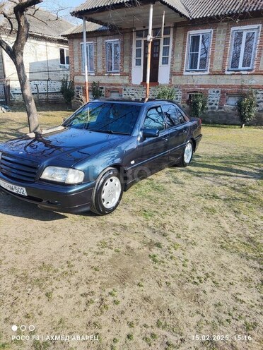 Mercedes C 230 1995, 398,000 km - 2.3 l - Zaqatala