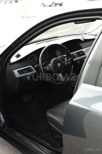 BMW 528 2007, 160,000 km - 2.5 l - Bakı