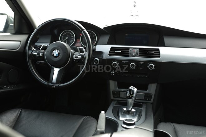 BMW 528 2007, 160,000 km - 2.5 l - Bakı