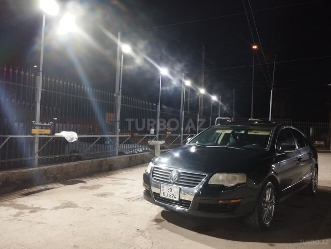 Volkswagen Passat 2005, 400,000 km - 2.0 л - Qusar