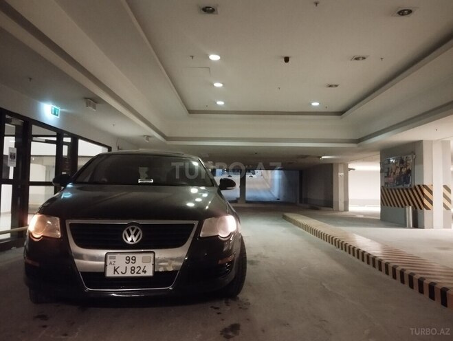 Volkswagen Passat 2005, 400,000 km - 2.0 л - Qusar