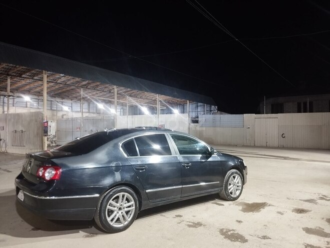 Volkswagen Passat 2005, 400,000 km - 2.0 л - Qusar