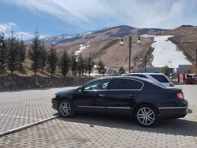 Volkswagen Passat 2005, 400,000 km - 2.0 л - Qusar