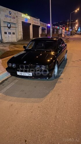 BMW 525 1991, 319,045 km - 2.5 l - Bakı
