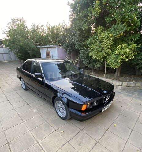 BMW 525 1991, 319,045 km - 2.5 l - Bakı