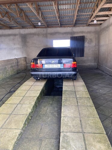 BMW 525 1991, 319,045 km - 2.5 l - Bakı