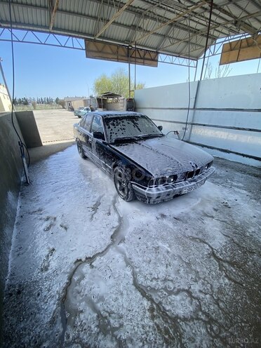 BMW 525 1991, 319,045 km - 2.5 l - Bakı