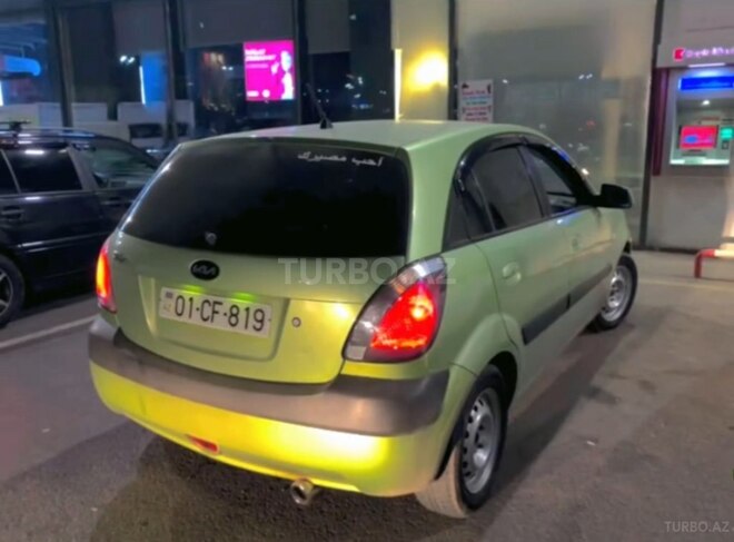 Kia Rio 2005, 300,000 km - 1.4 l - Gəncə