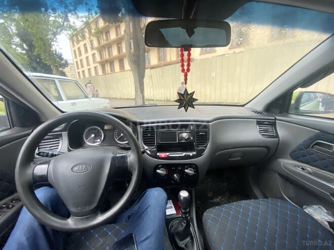 Kia Rio 2005, 300,000 km - 1.4 l - Gəncə