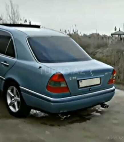 Mercedes C 280 1995, 425,000 km - 2.8 l - Sabirabad