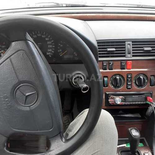 Mercedes C 280 1995, 425,000 km - 2.8 l - Sabirabad