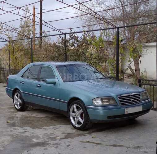 Mercedes C 280 1995, 425,000 km - 2.8 l - Sabirabad