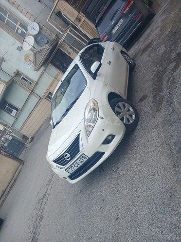 Nissan Latio 2012, 85,088 km - 1.2 l - Qazax