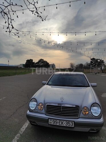 Mercedes E 240 1997, 173,000 km - 2.4 l - Bakı
