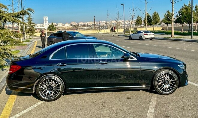 Mercedes E 300 2020, 80,000 km - 2.0 l - Bakı