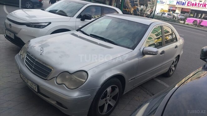 Mercedes C 200 d 2001, 460,000 km - 2.2 l - Bakı
