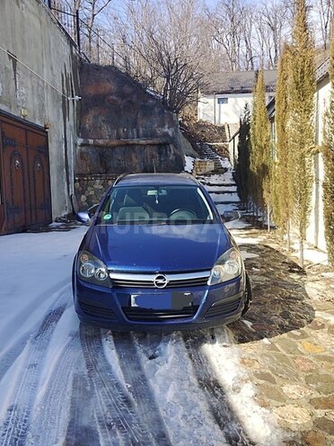 Opel Astra 2005, 215,000 km - 1.4 l - Qusar