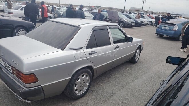 Mercedes 190 1989, 440,000 km - 2.3 л - Bakı