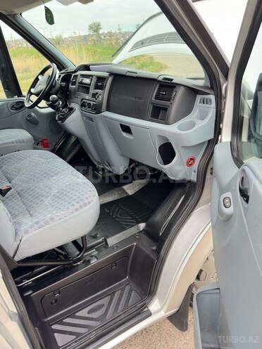 Ford Transit 2009, 289,000 km - 2.2 l - Bakı