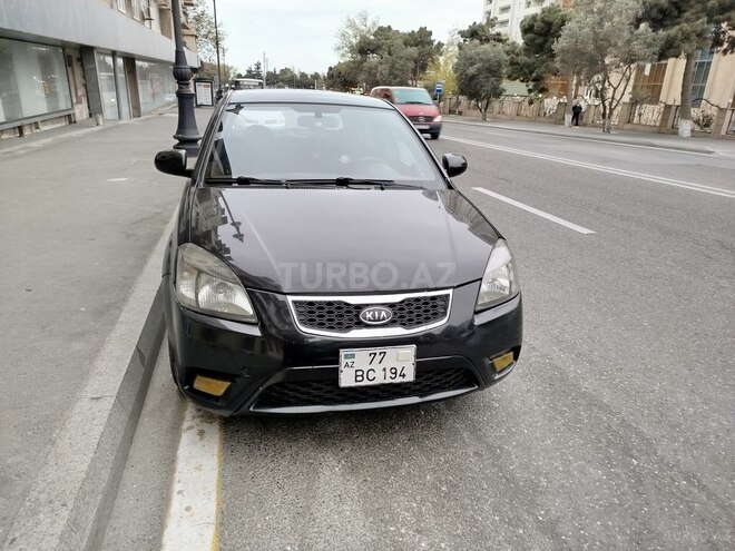 Kia Rio 2009, 194,326 km - 1.6 л - Bakı