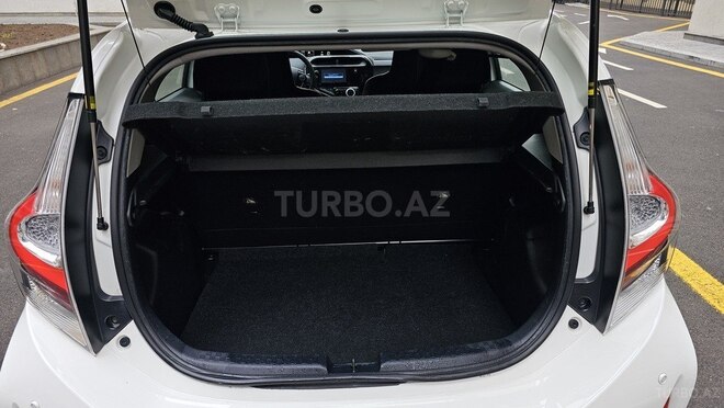 Toyota Aqua 2019, 26,465 km - 1.5 l - Bakı