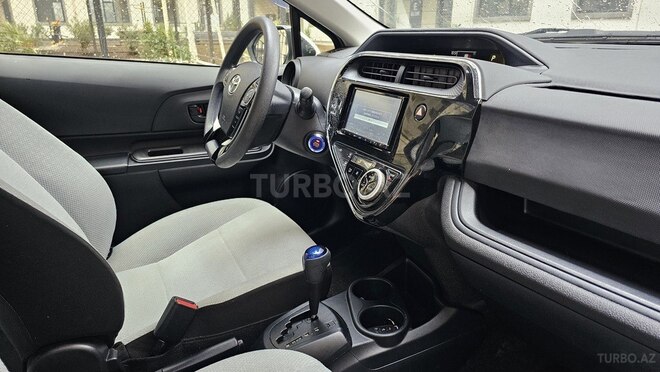 Toyota Aqua 2019, 26,465 km - 1.5 l - Bakı