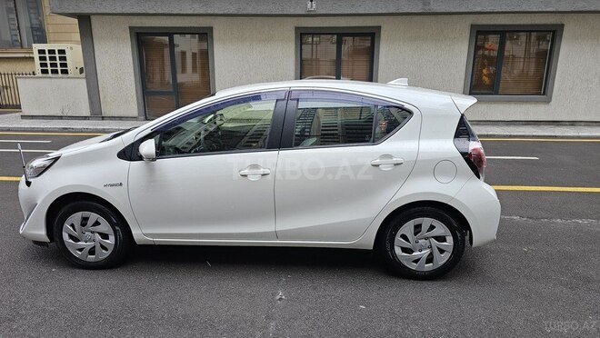 Toyota Aqua 2019, 26,465 km - 1.5 l - Bakı