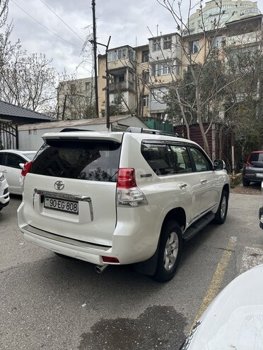 Toyota Land Cruiser Prado 2012, 230,000 km - 2.7 l - Bakı