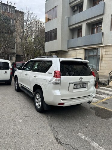Toyota Land Cruiser Prado 2012, 230,000 km - 2.7 l - Bakı