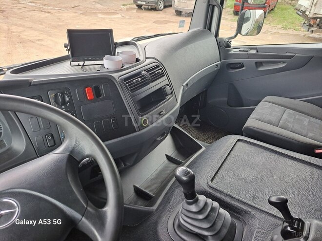 Mercedes Atego 1224 2009, 350,000 km - 6.4 l - Bakı