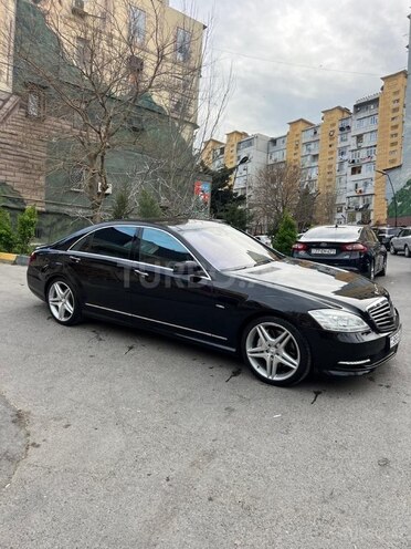 Mercedes S 500 2011, 221,000 km - 4.7 л - Bakı