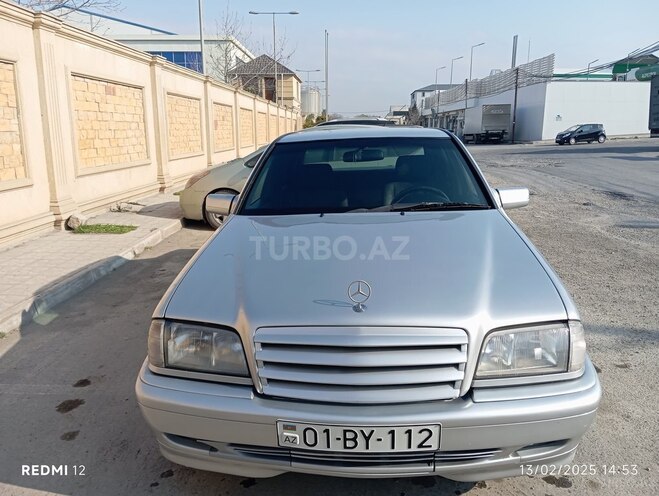 Mercedes C 220 d 2000, 272,000 km - 2.2 l - Bakı
