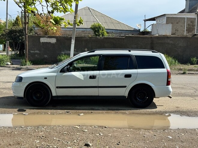 Opel Astra 2000, 150,000 km - 2.0 л - Gəncə